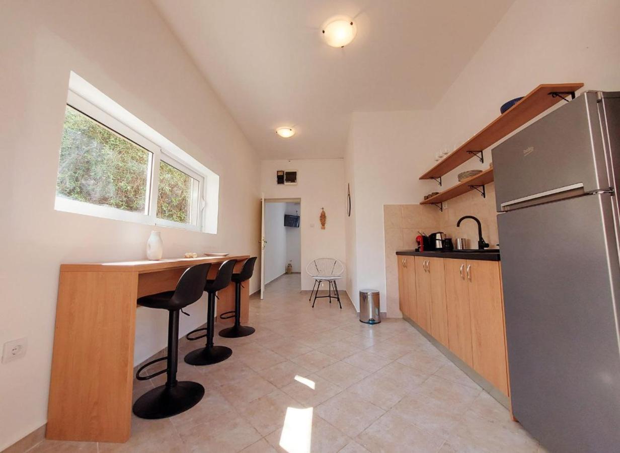 Apartmani Radovic Bijela Exteriör bild